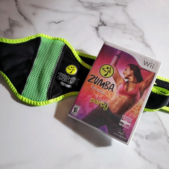 Zumba Fitness Game for Wii with Belt - Picture 1 of 9